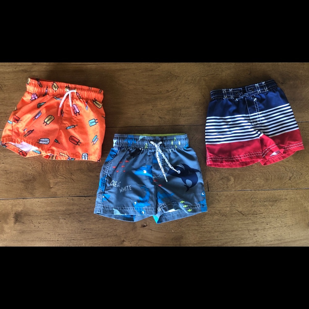 3 pairs of Swim Trunks size 12 months Carter’s